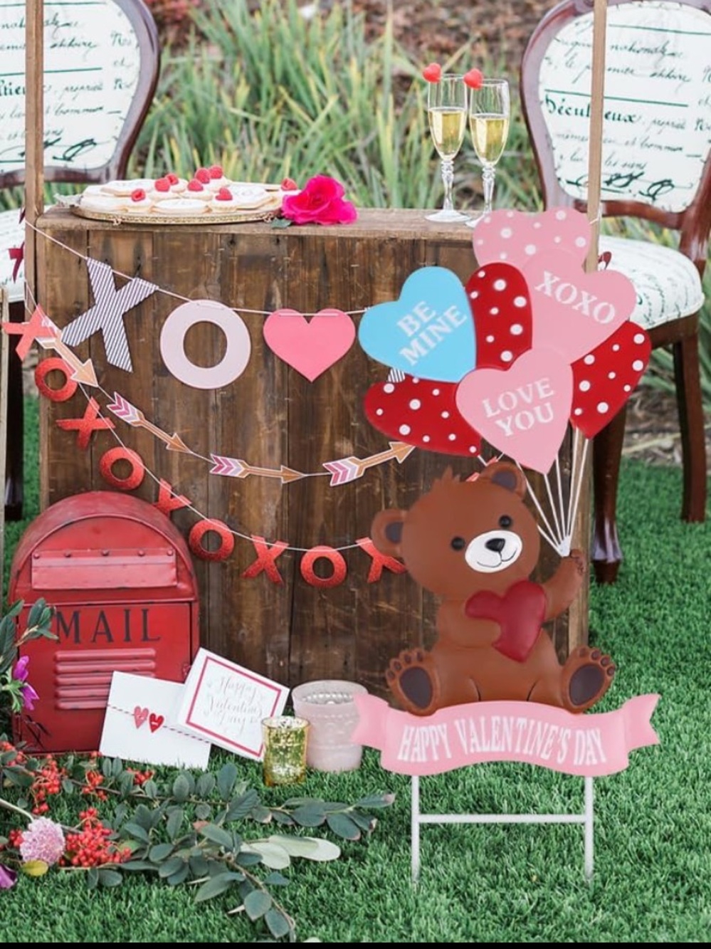 Valentine's Day Bear Yard Stake - Pink & Red Heart Balloons - Picture 4 of 7